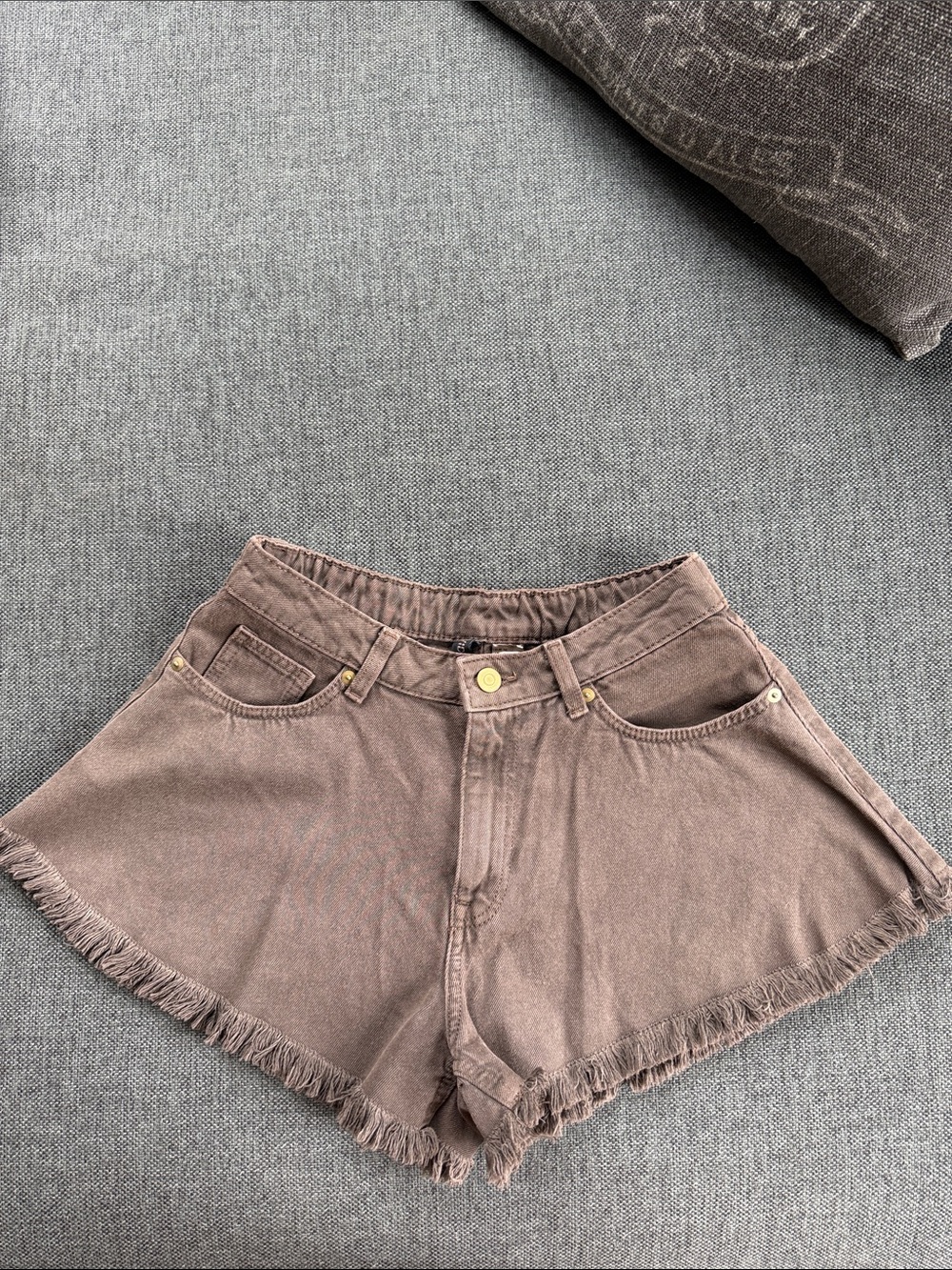 H&M Frayed Hem Denim Shorts - Taupe Brown - Picture 1 of 1